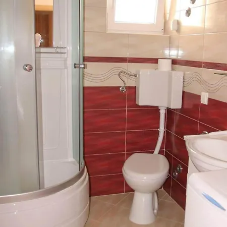 Apartman Vale *